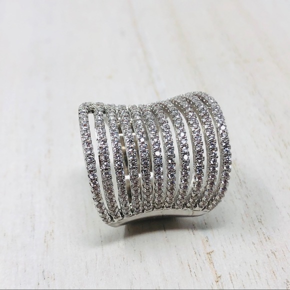 SWAROVSKI* crystal 18K GP cocktail ring, size approx 7.5, NWOT - Picture 4 of 10